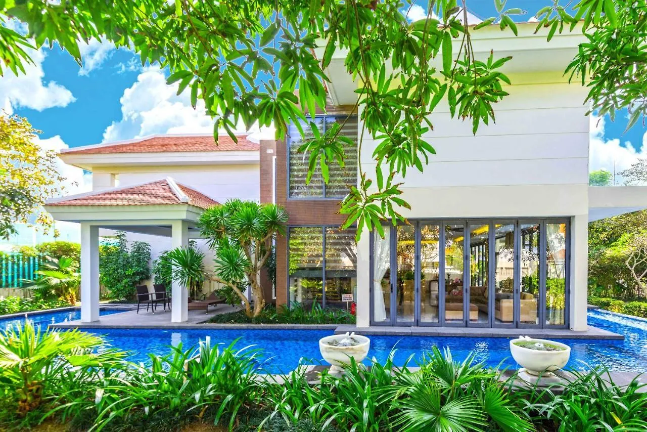 Blue Ocean Villas Danang  다낭