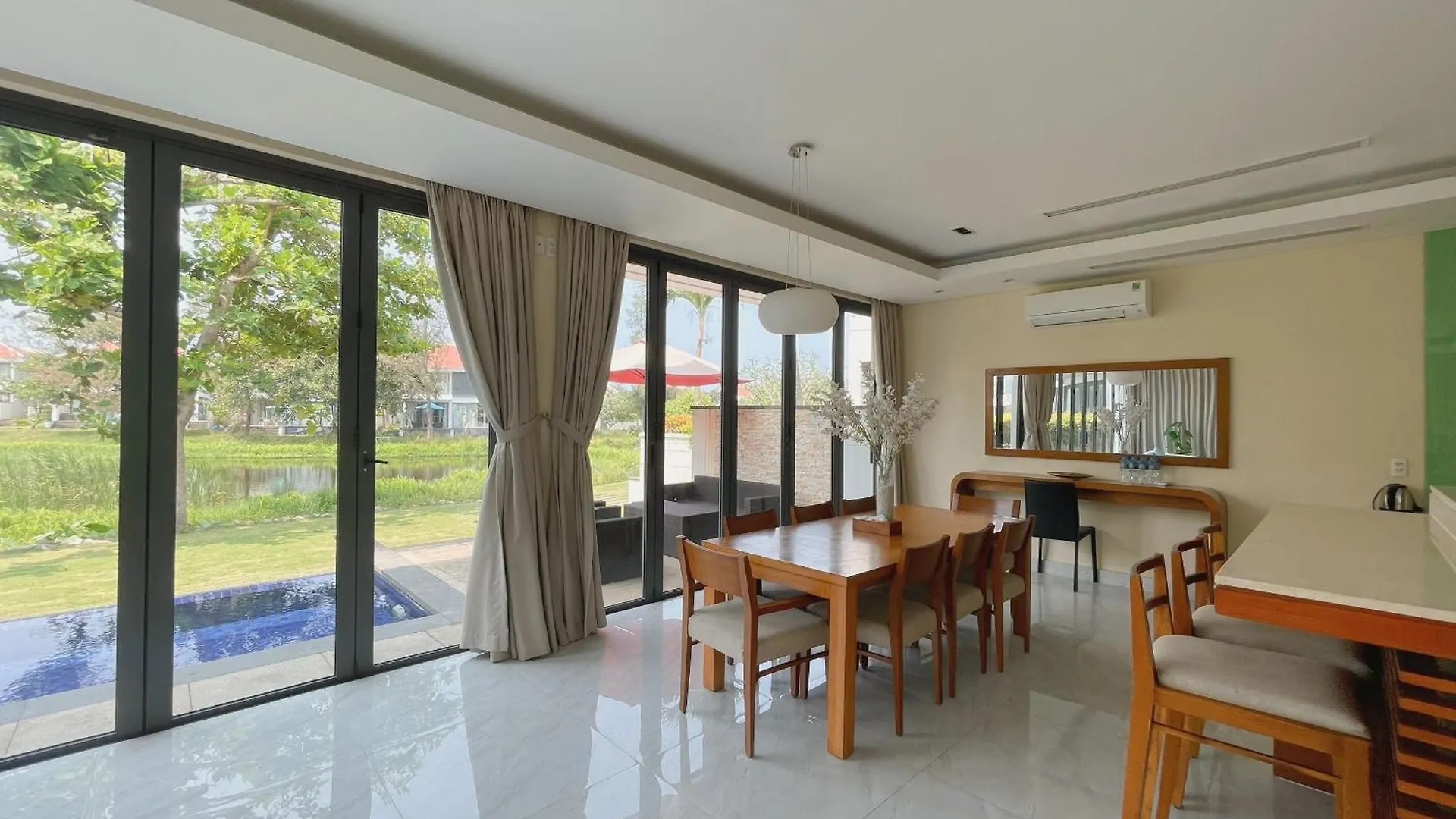 Blue Ocean Villas Danang 다낭