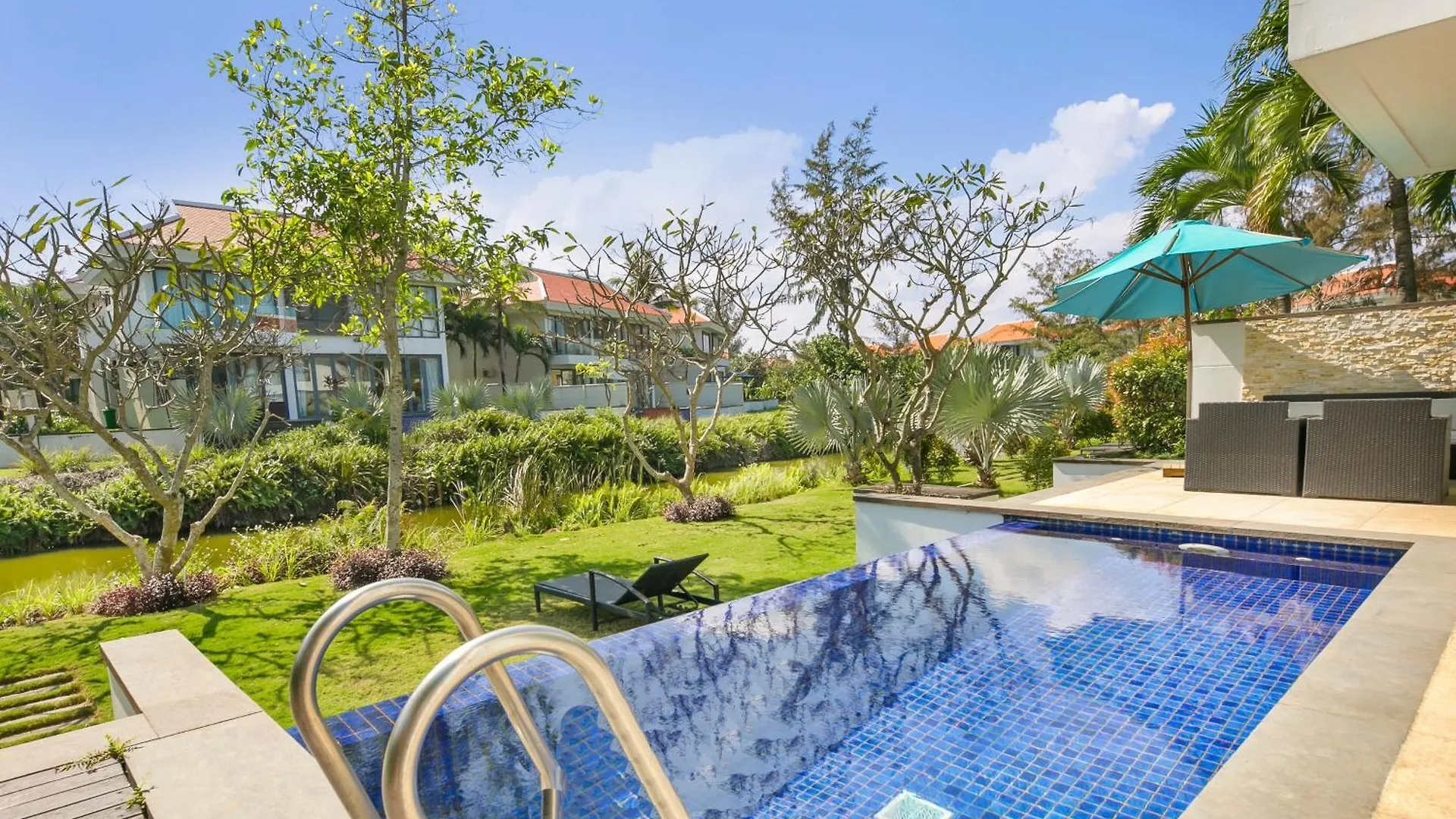 Blue Ocean Villas Danang 0*, 다낭 베트남