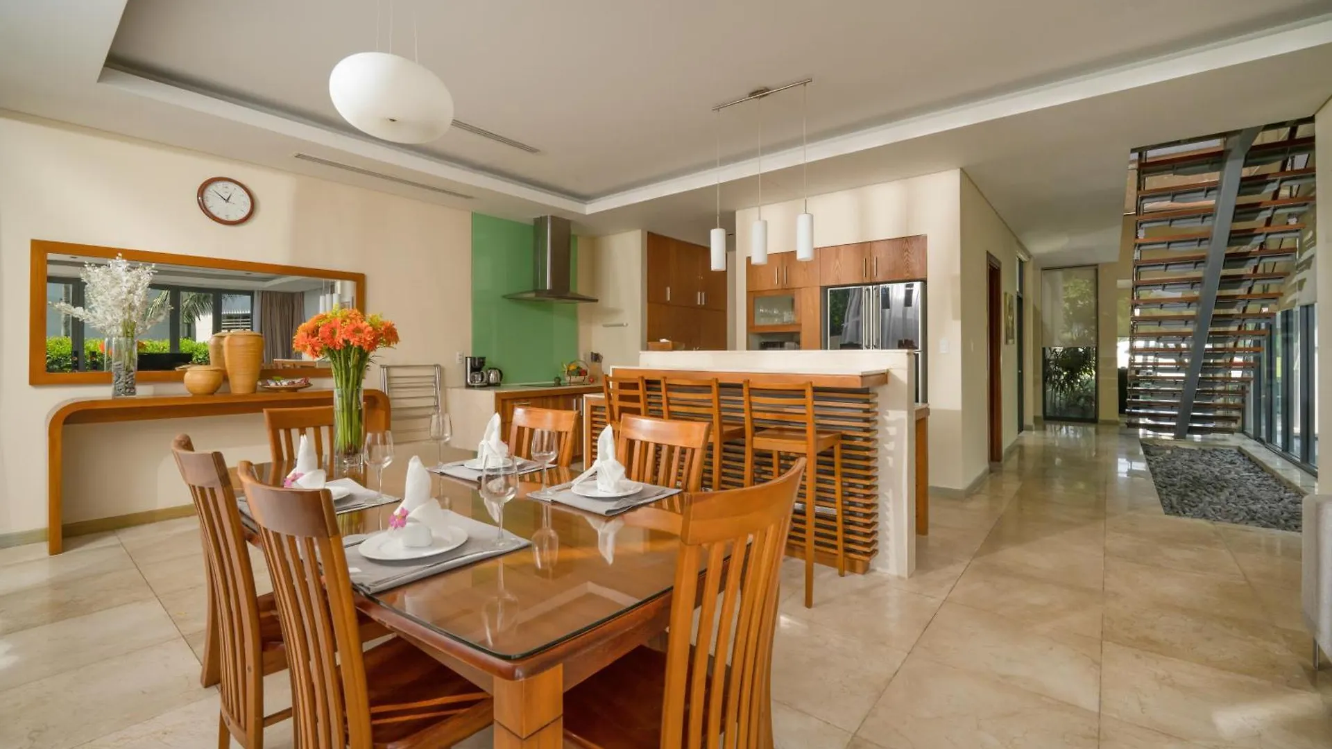 Blue Ocean Villas Danang  다낭