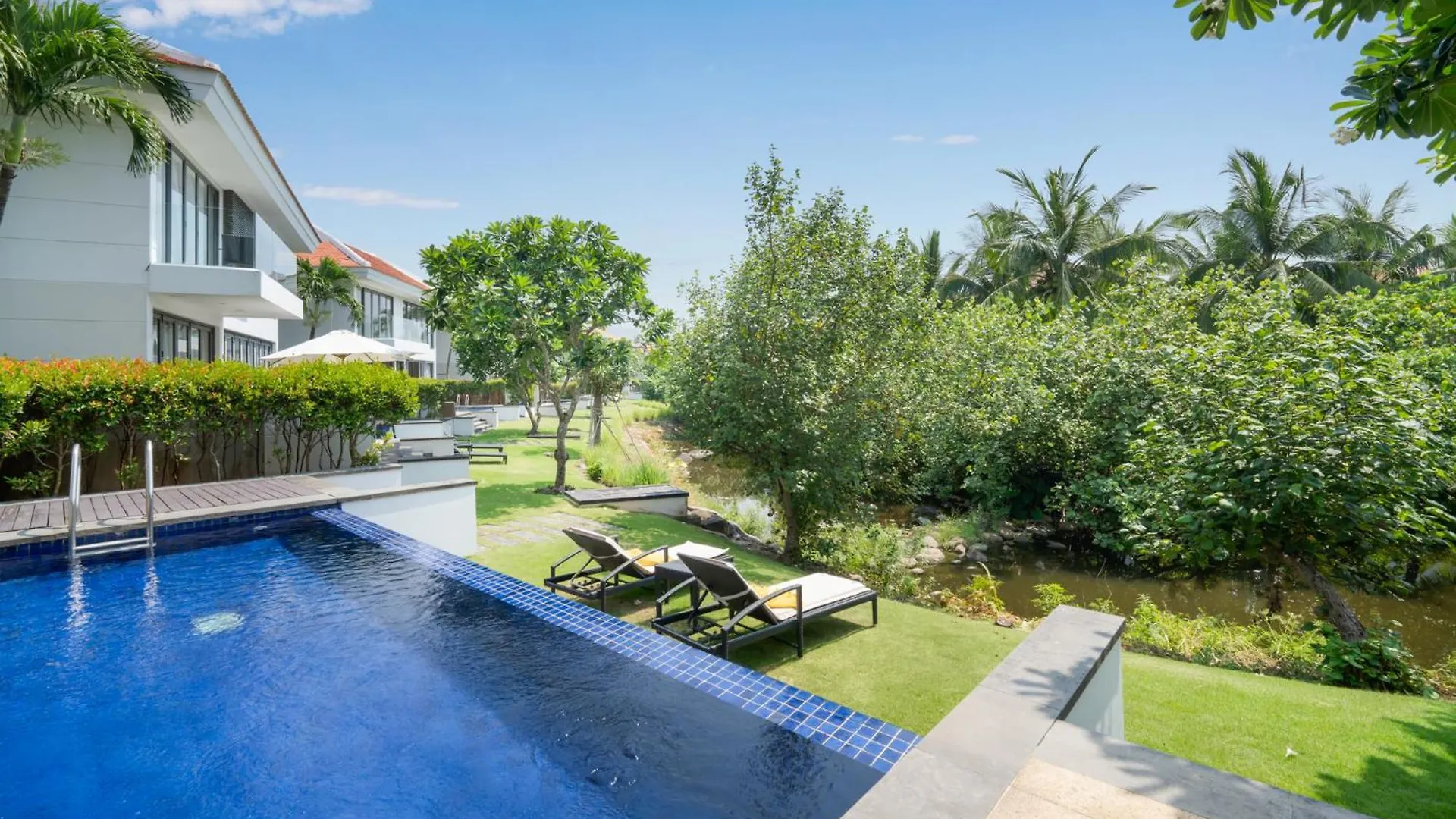 Blue Ocean Villas Danang Vietnam